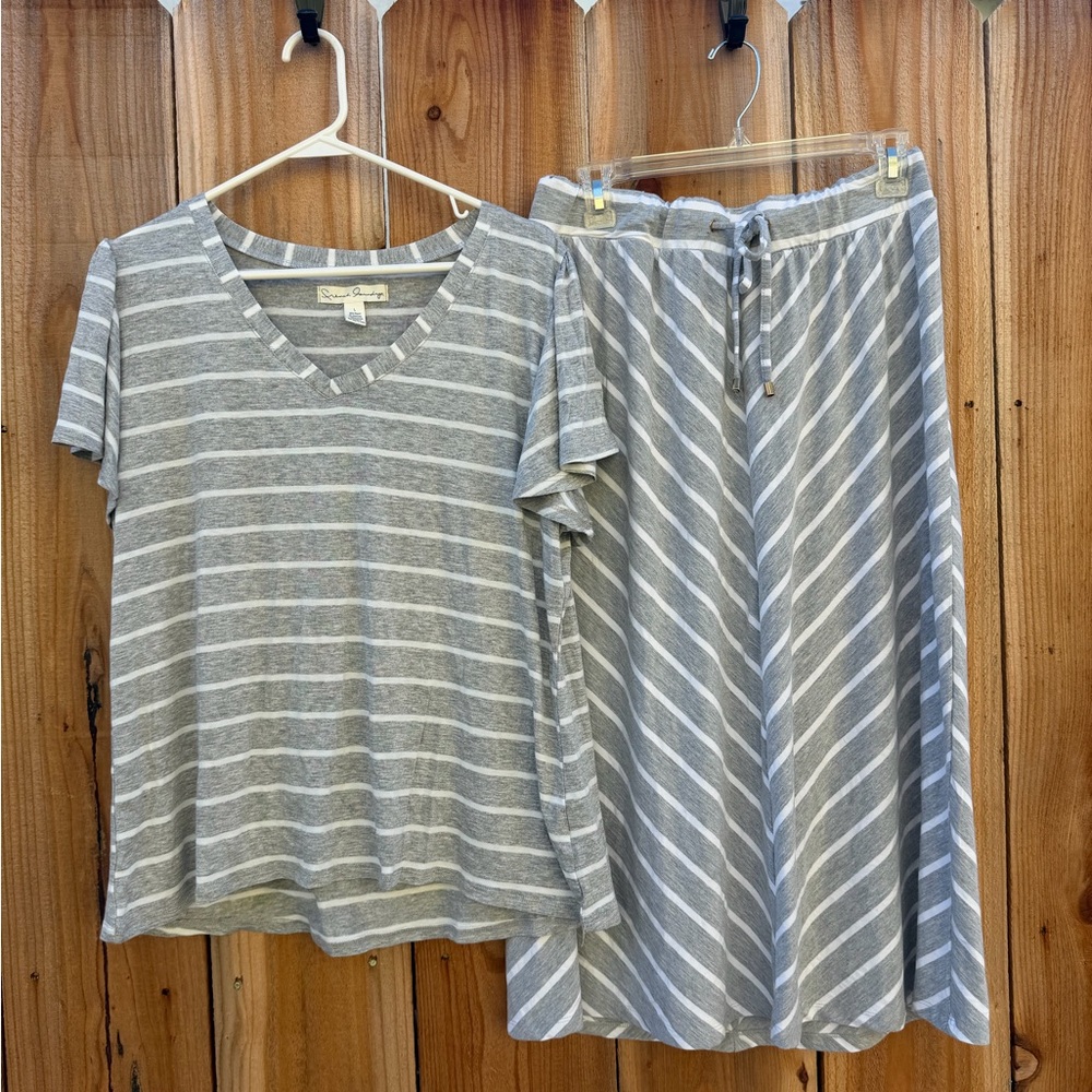 French Laundry Gray & White Striped Knit Tee and Skirt Set